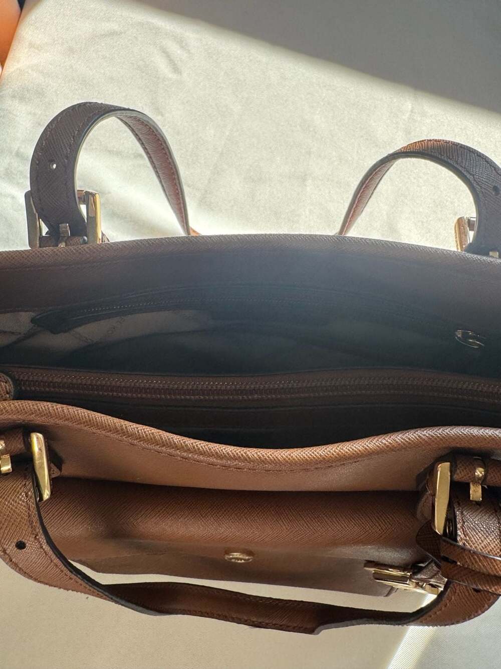 Michael Kors Jet Set Brown Saffiano Leather Tote Shoulder Bag Classic - Picture 6 of 14